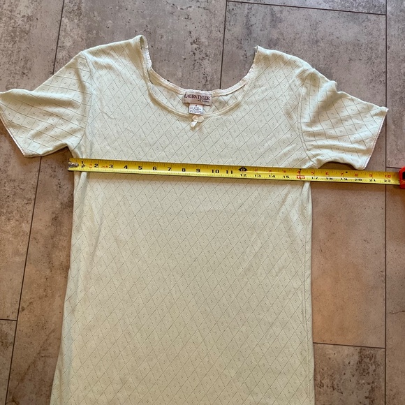 Laura Tyler At Home Pale Green Nightgown Sz S Short Sleeves Slits Sheer - Picture 7 of 10